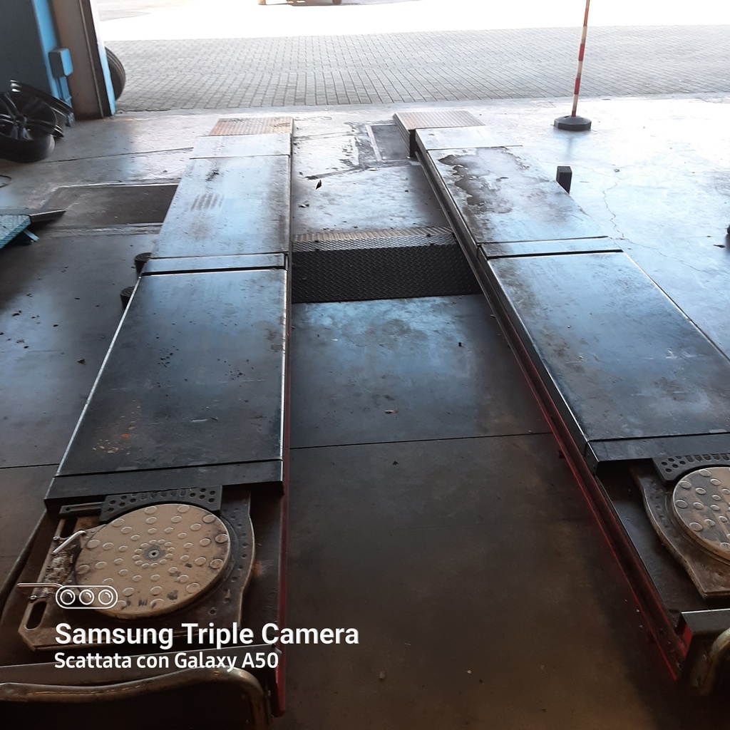 Ponte sollevatore Mondolfo Ferro TItan 435 LT