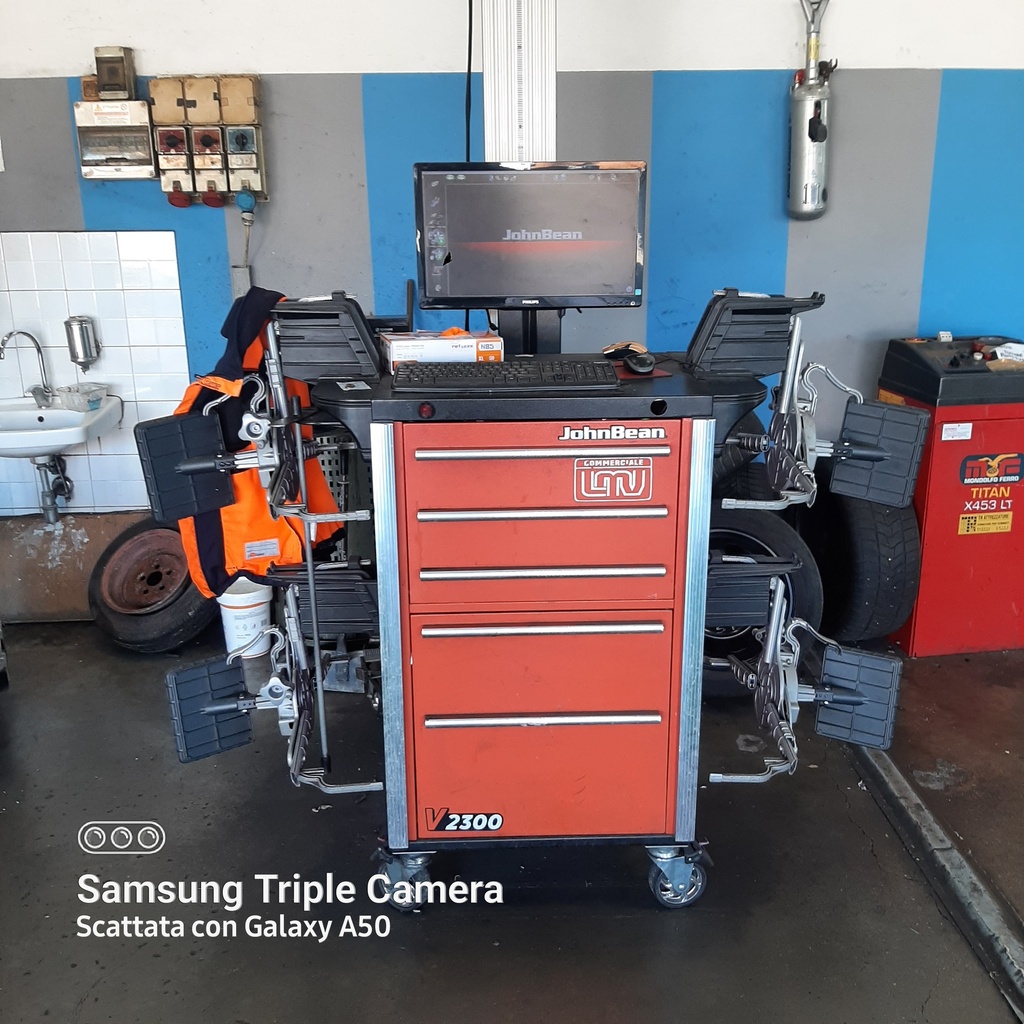 Assetto ruote John Bean V2300LIFT Usato