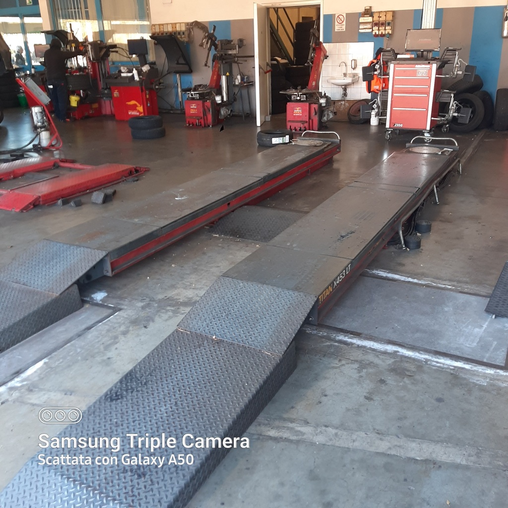 Ponte sollevatore Mondolfo Ferro TItan 453 LT